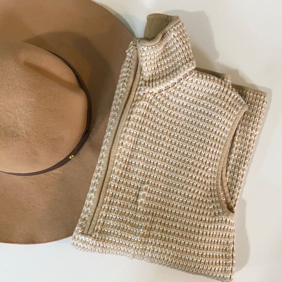 Vintage Quarter Zip Turtle Neck Sweater Tank - Picture 1 of 6